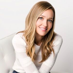 Meet your Posher, Cara